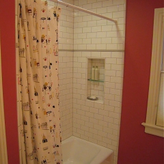 34)23rdGirlsBathroom