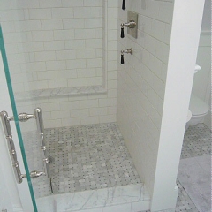 42)VallejoShower