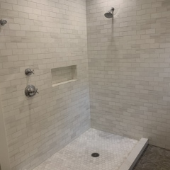 Sacramento-lower-shower