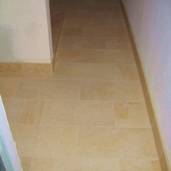 36)GoughFloor